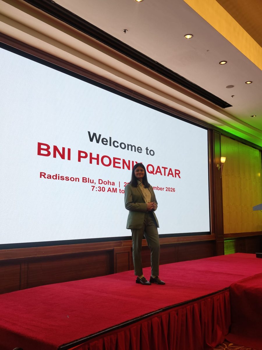 Keerti Tariq, Senior Business Consultant at Tejwaans Corporate Group, on stage at the BNI Phoenix Qatar meeting in Doha
